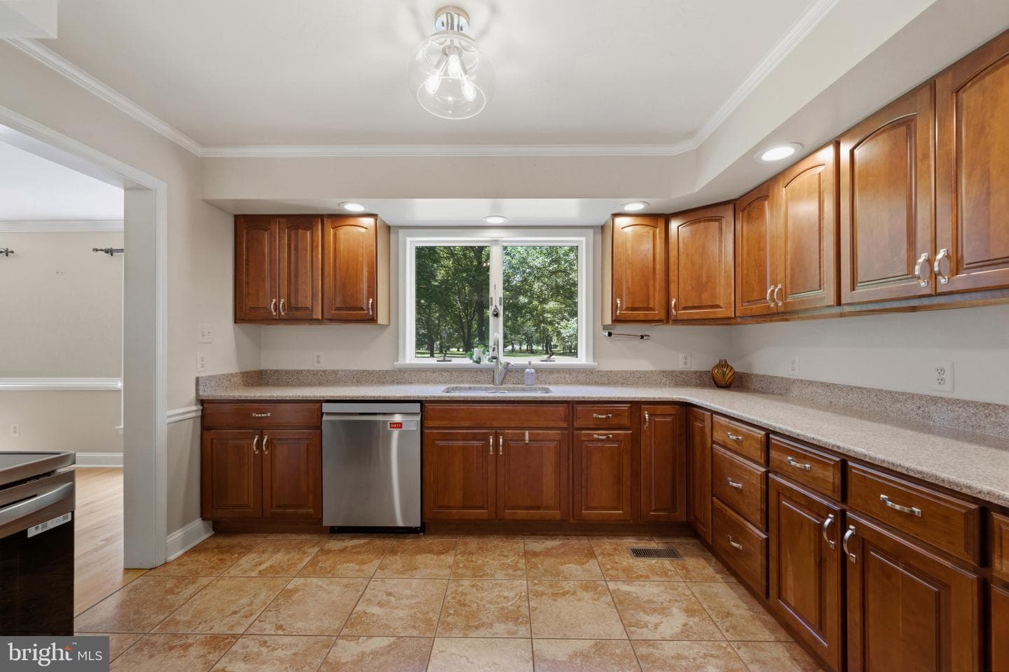 1258 Heritage Farms Court photo 23