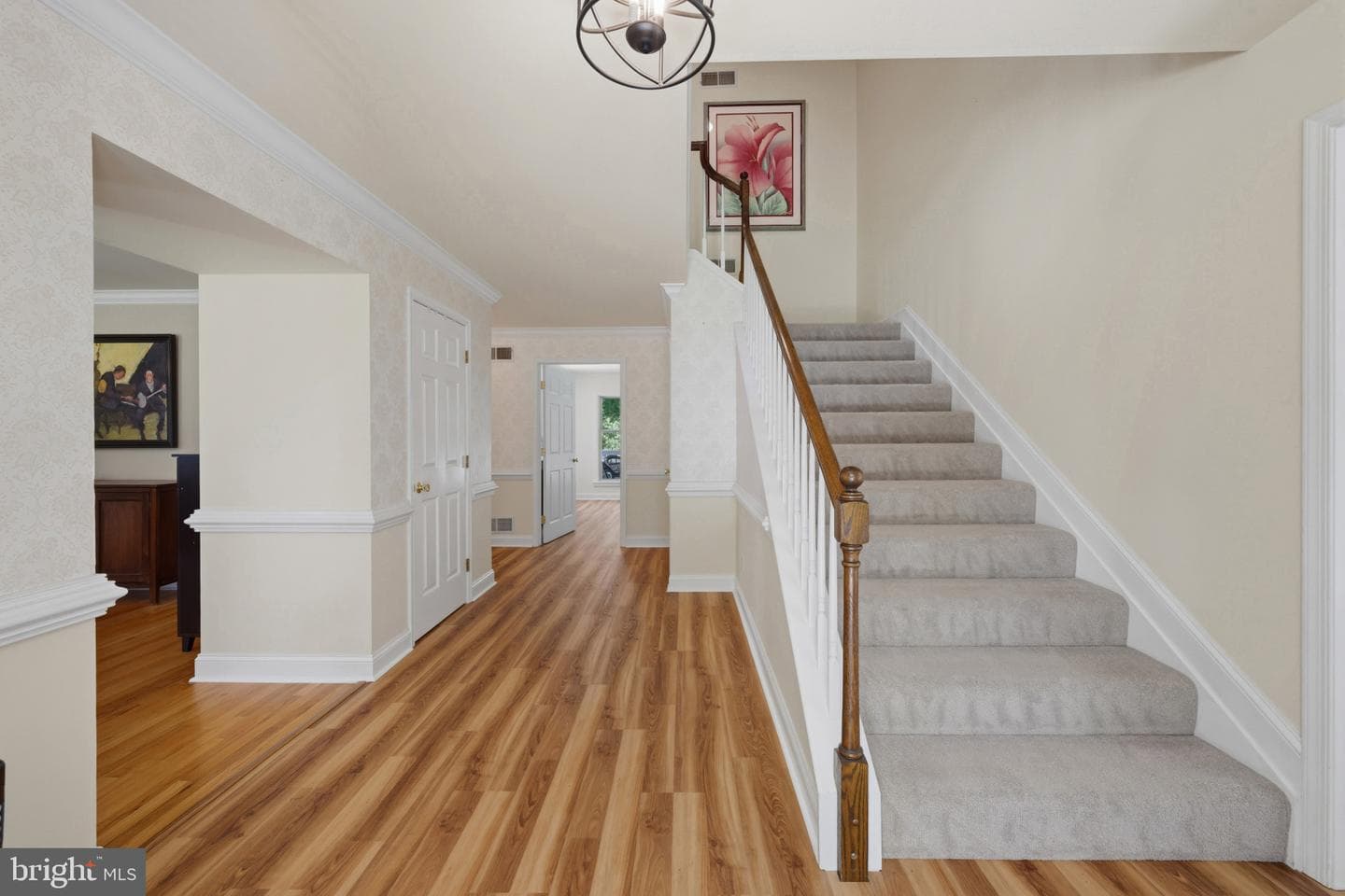 1258 Heritage Farms Court photo 4