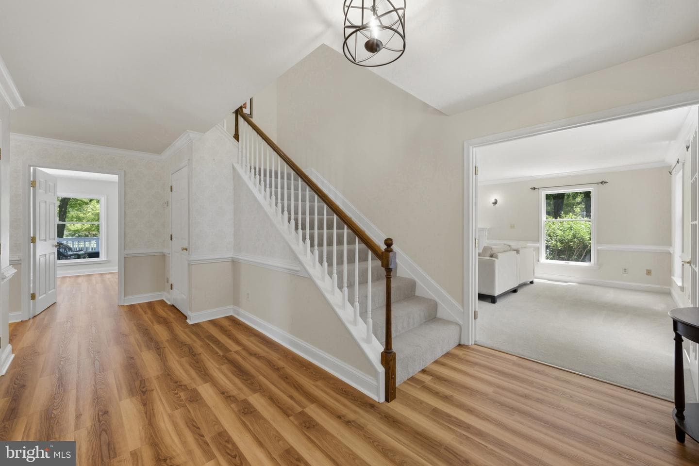 1258 Heritage Farms Court photo 5