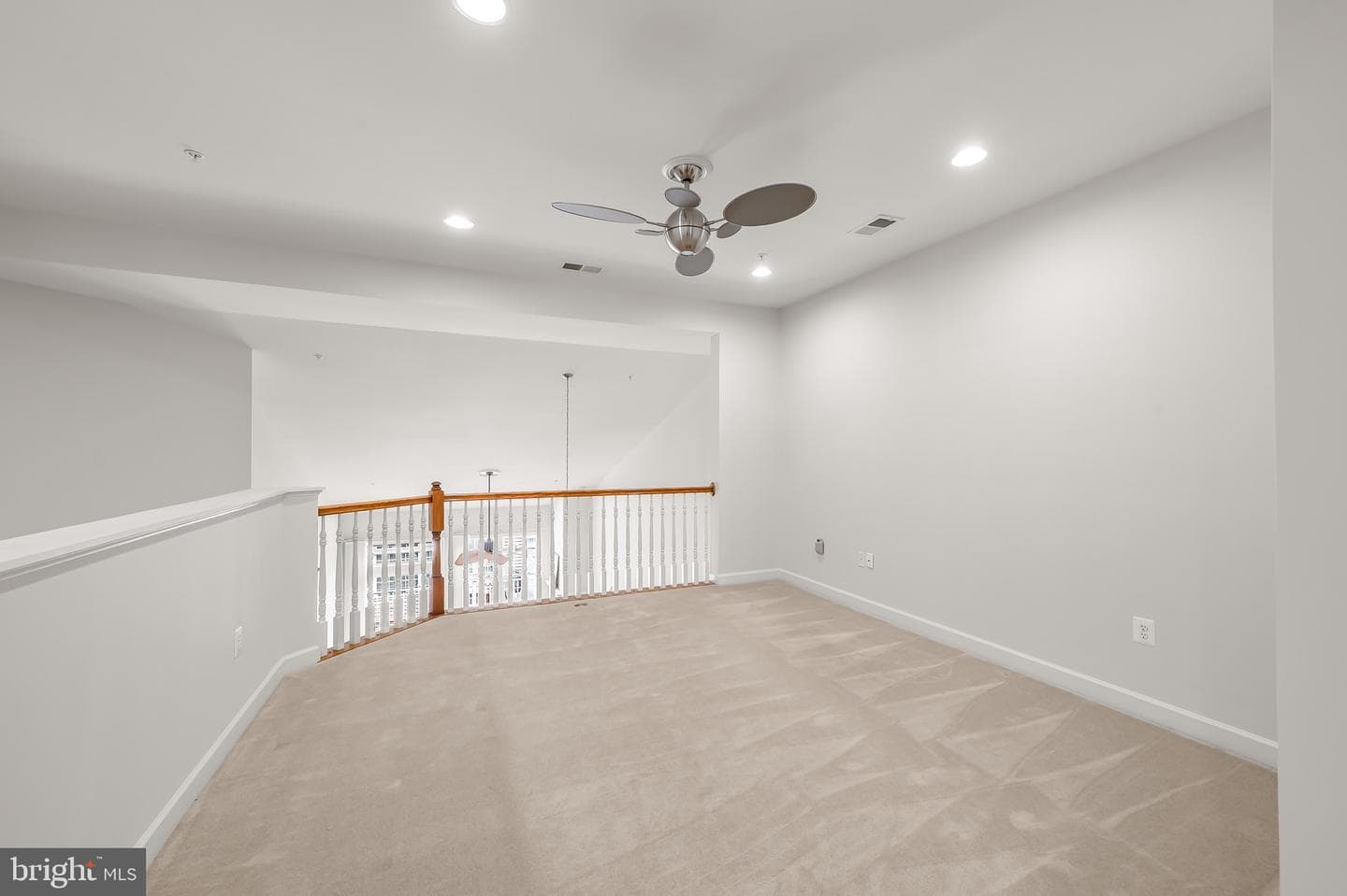 12034 Windsor Moss #107 photo 24