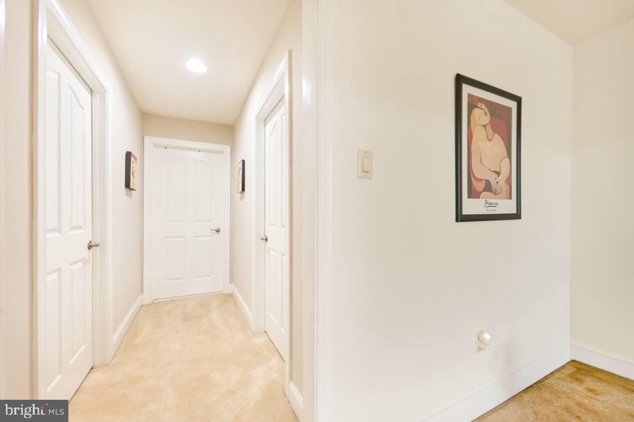 2605 Queensland Drive photo 45