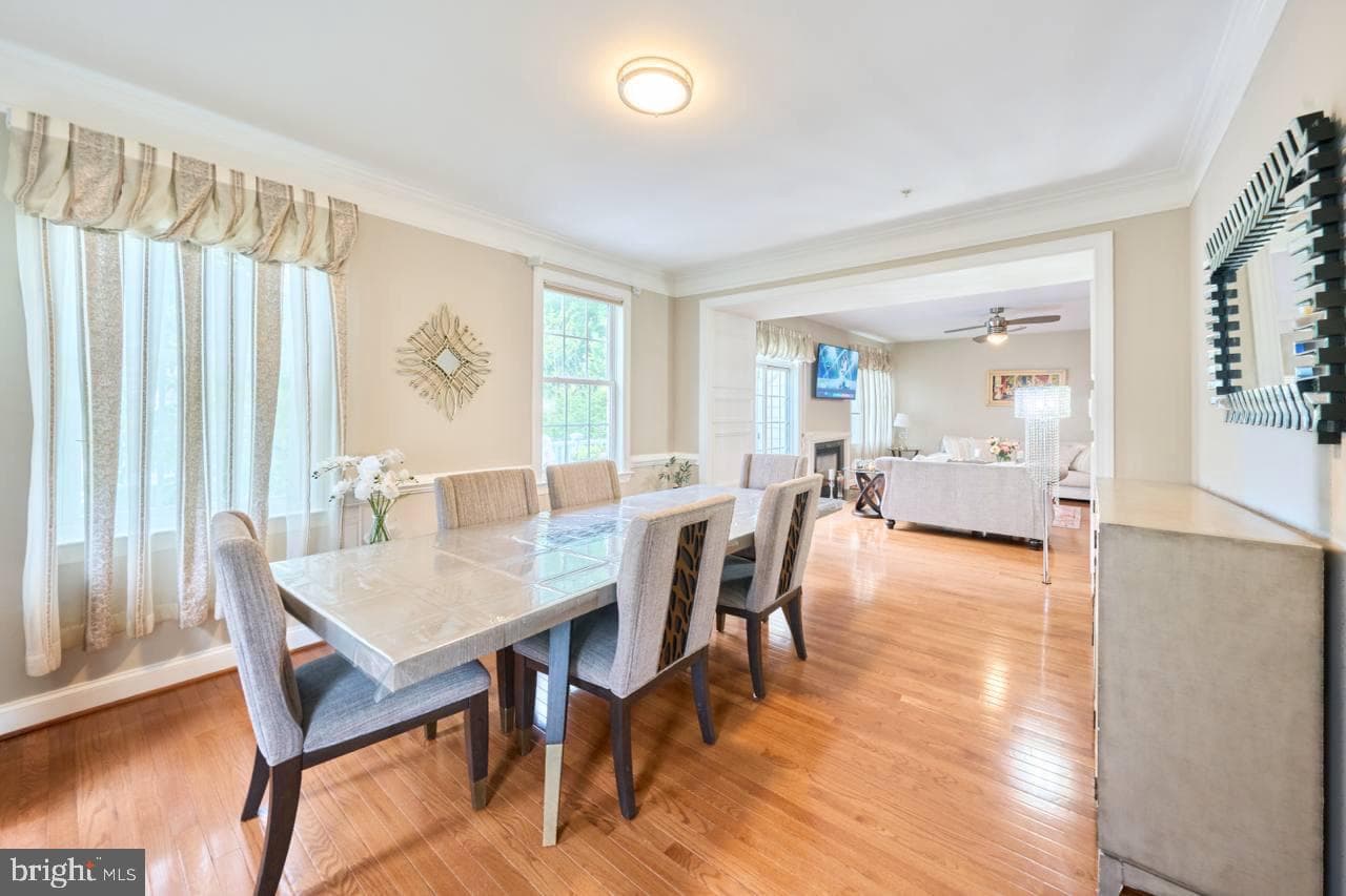 2605 Queensland Drive photo 8