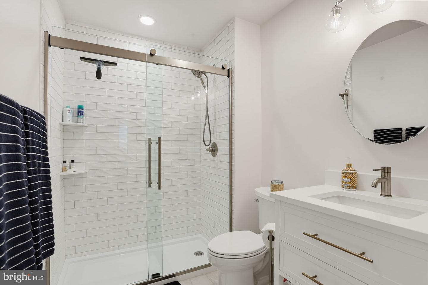 5224 Grovemont Drive photo 44