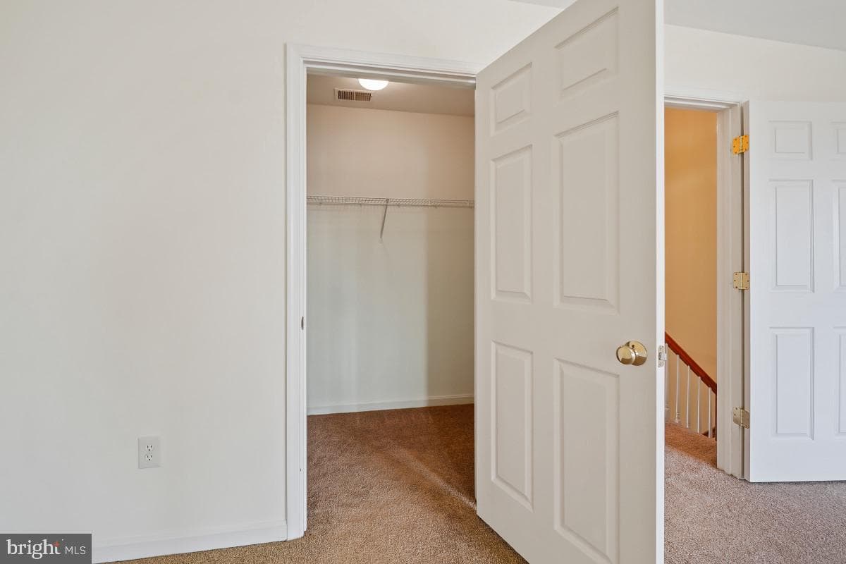 8910 Dawson Manor Drive photo 26