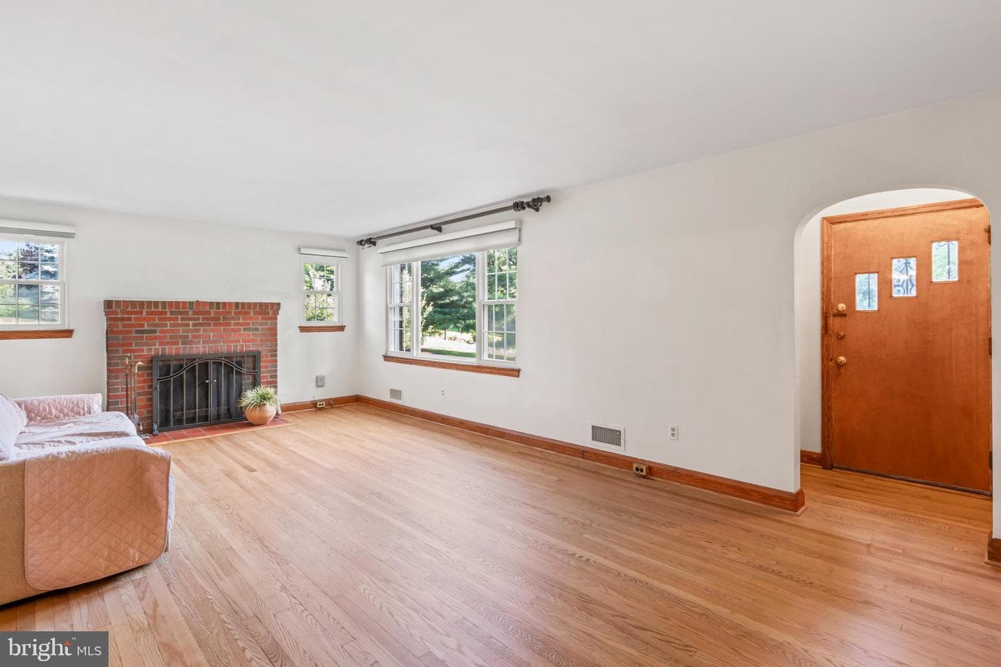2311 Daniels Road photo 10