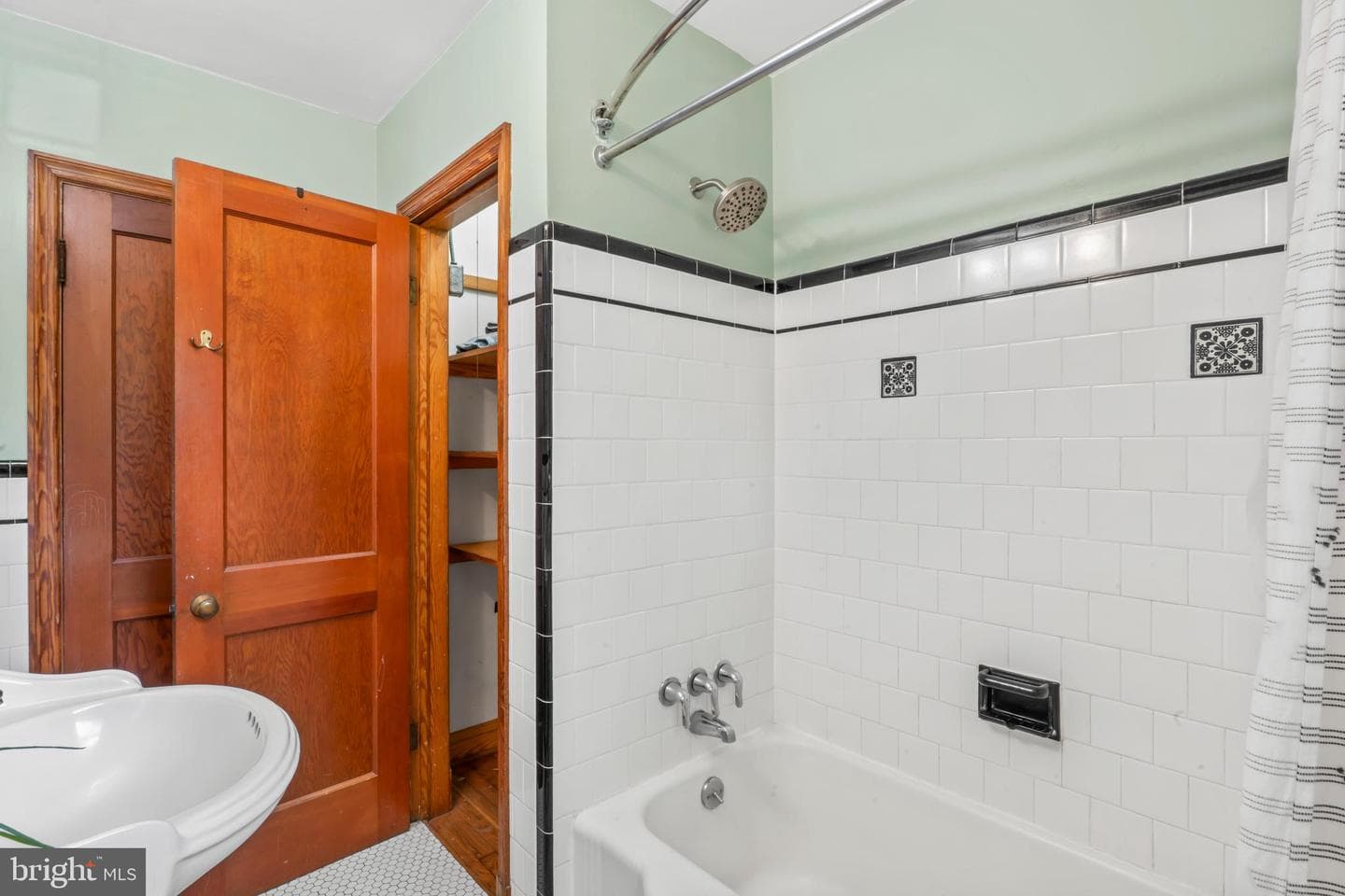 2311 Daniels Road photo 26