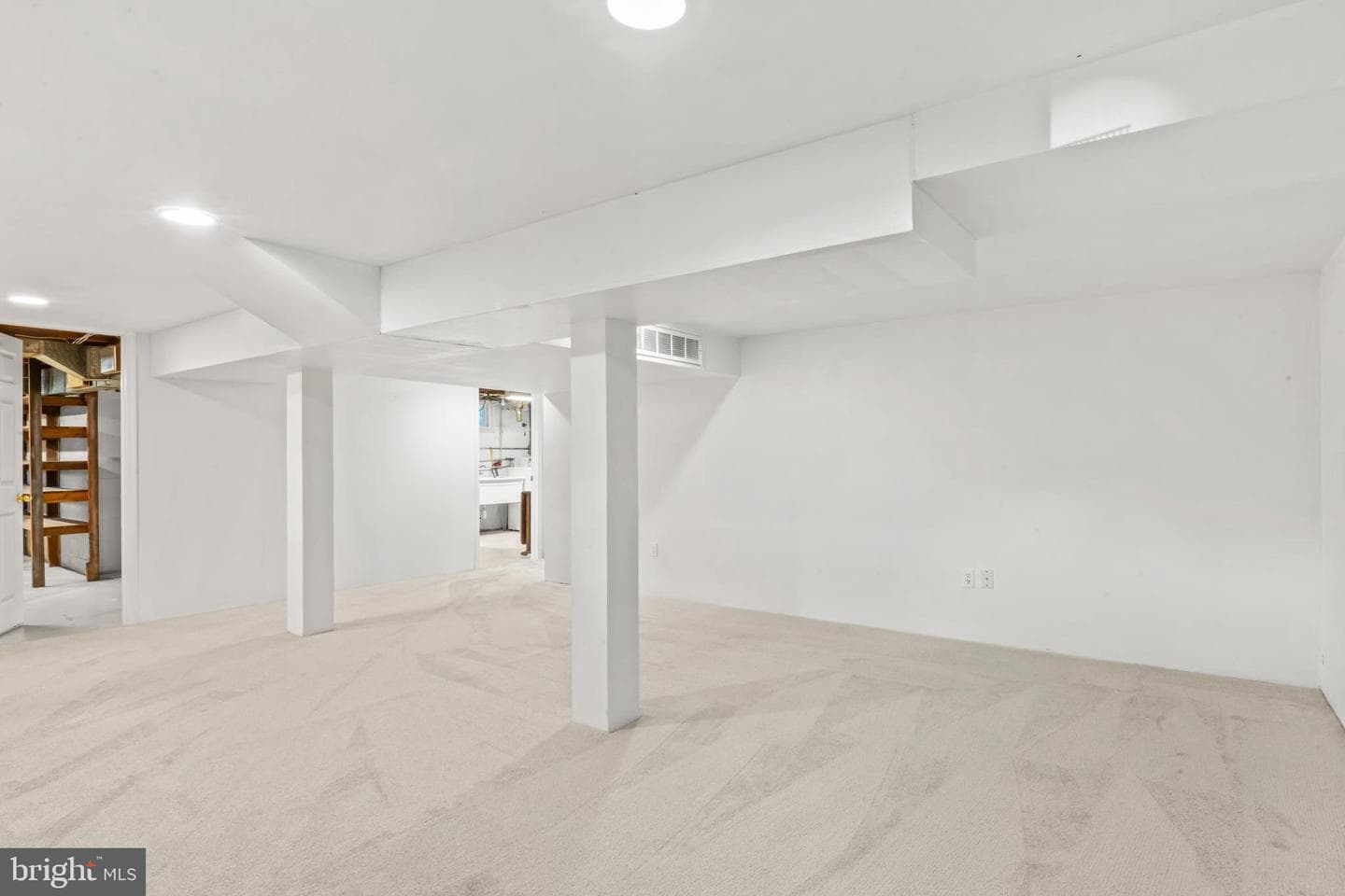 2311 Daniels Road photo 42