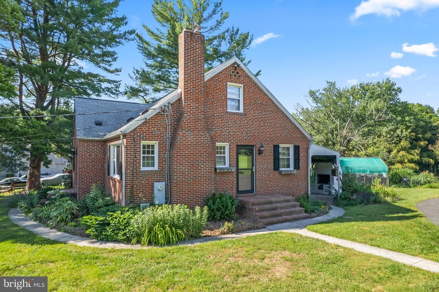 2311 Daniels Road photo 49