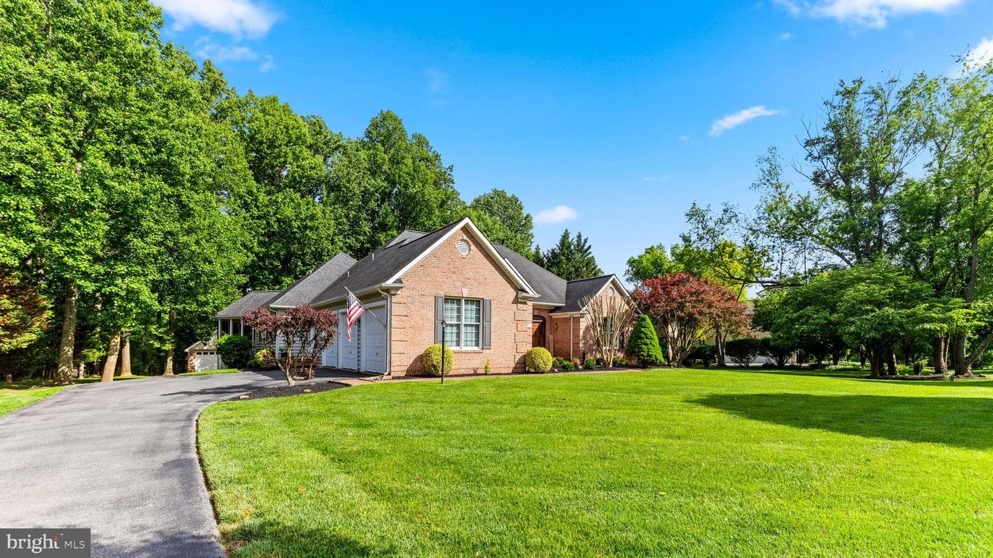 2926 Summer Hill Drive photo 10