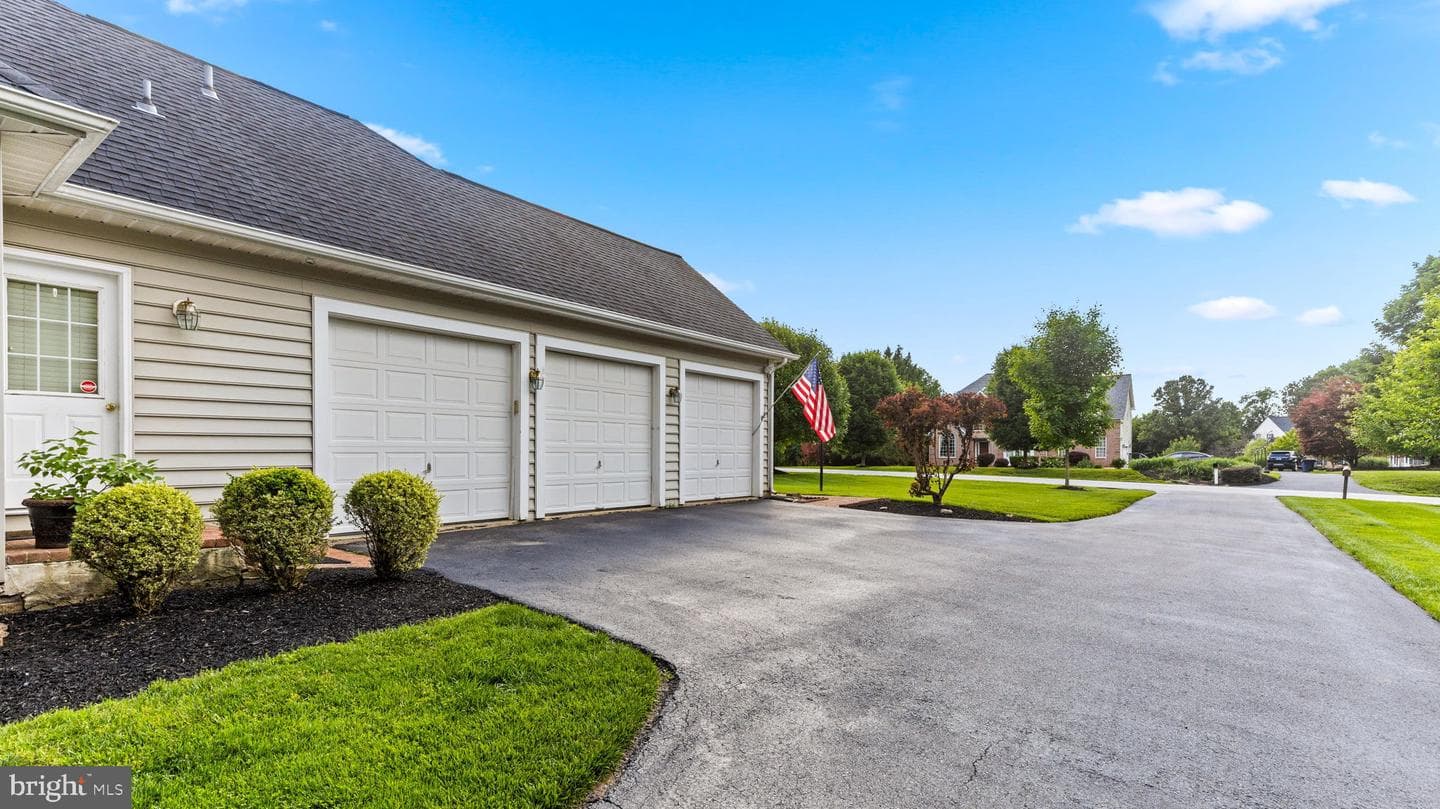 2926 Summer Hill Drive photo 21