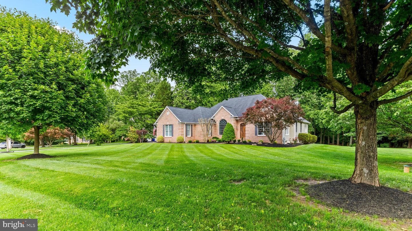 2926 Summer Hill Drive photo 6