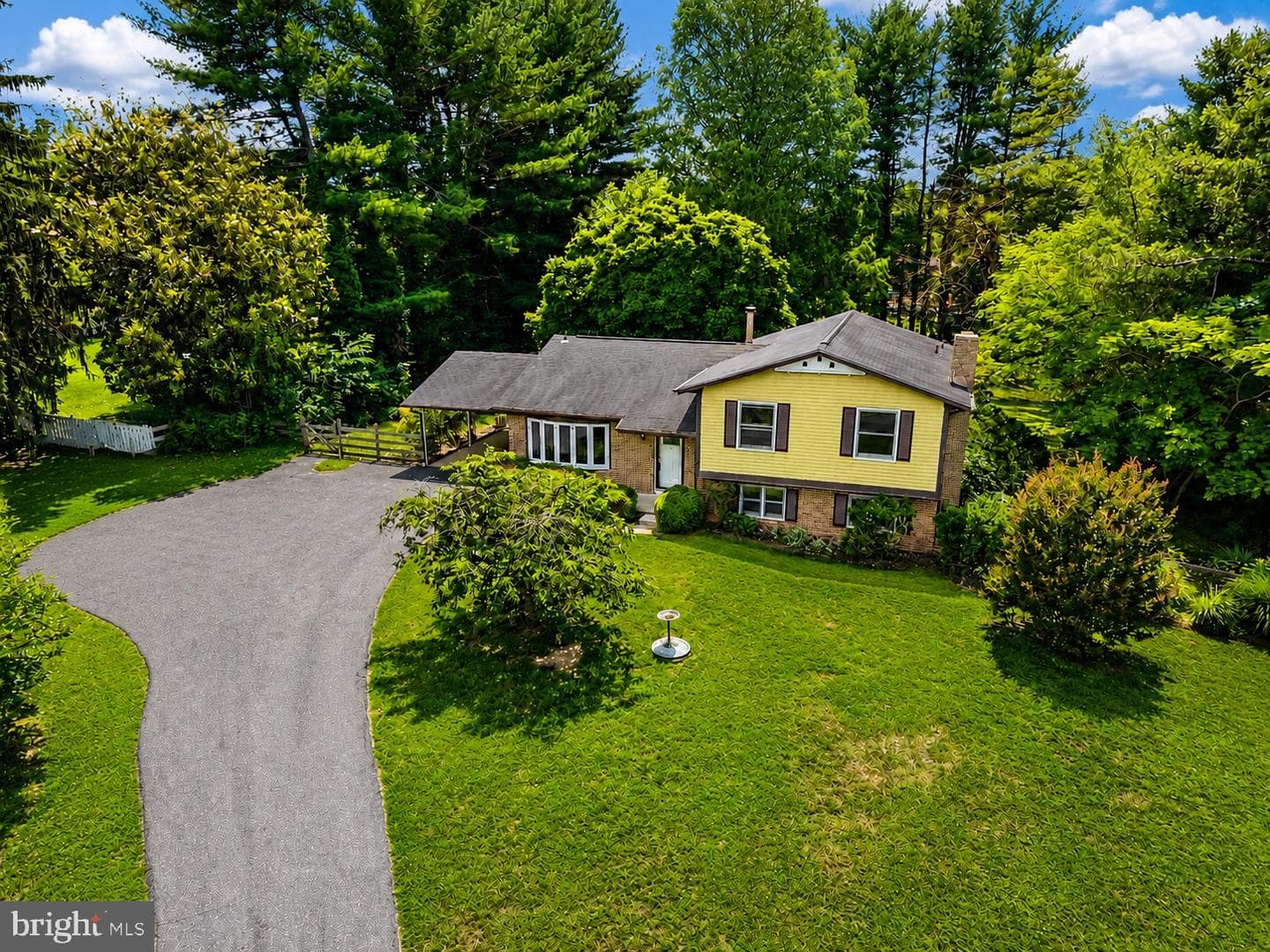 11295 Old Hopkins Road photo 4