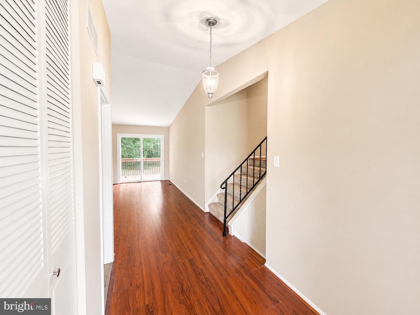 11295 Old Hopkins Road photo 5