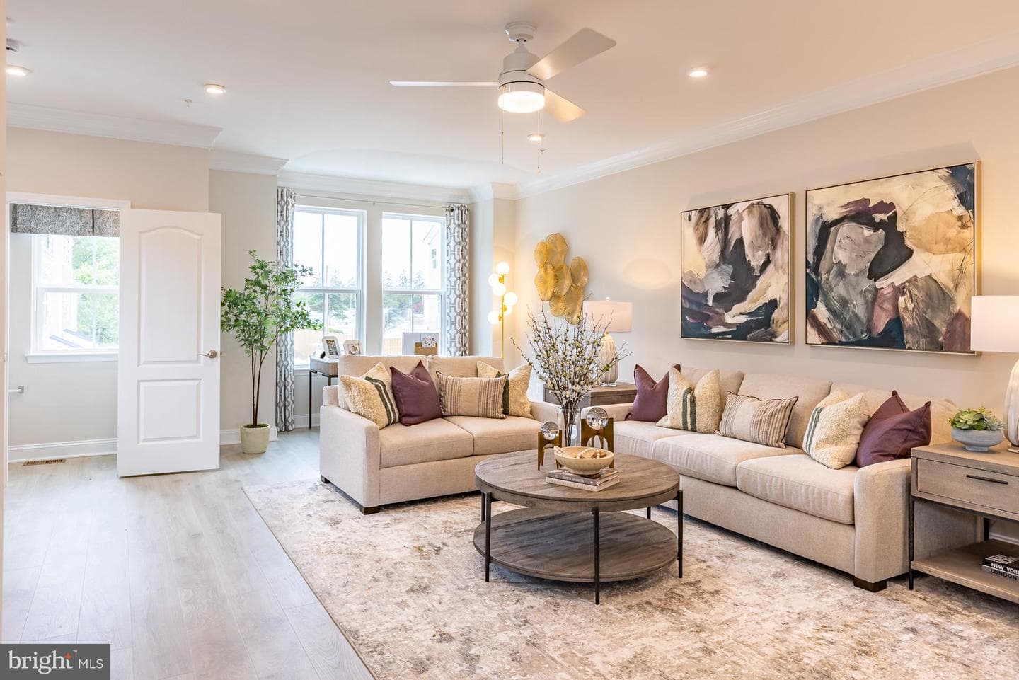4202 Crested View photo 5