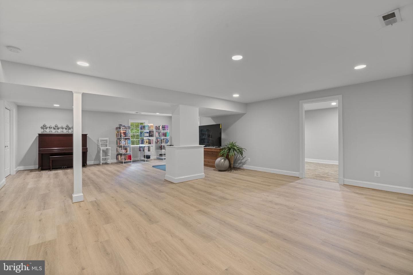 12737 Maryvale Court photo 45