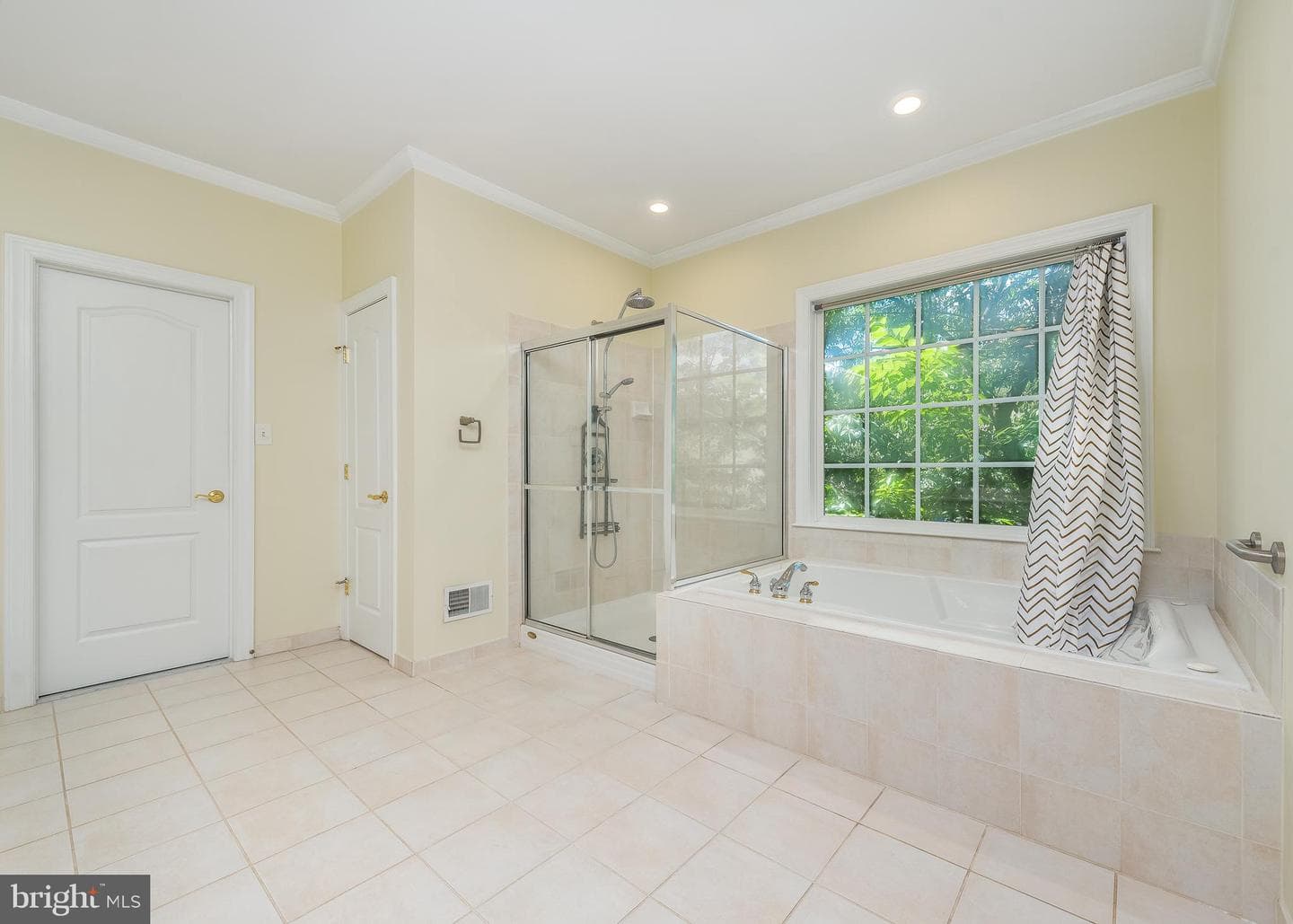 13728 Bold Venture Drive photo 23