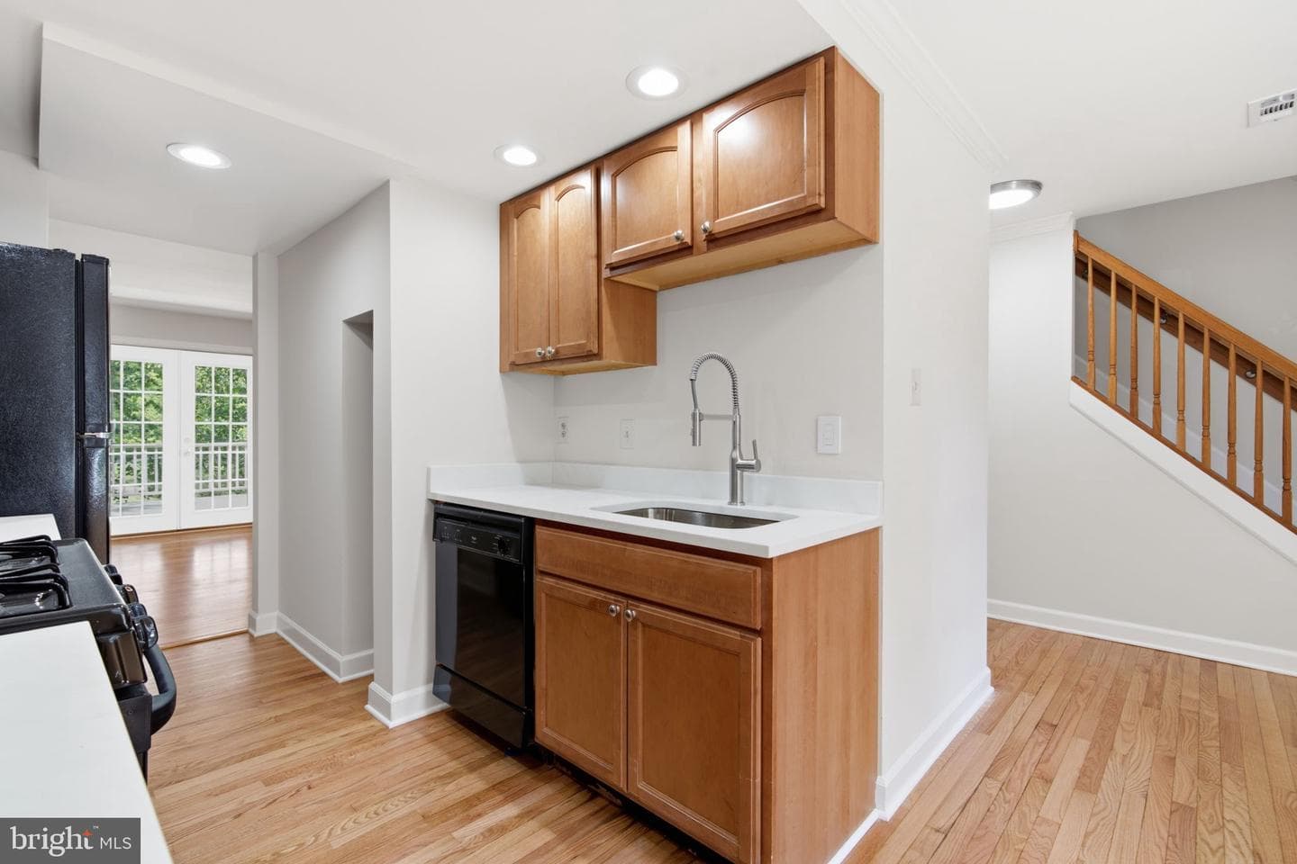 5828 Alderleaf Place photo 11