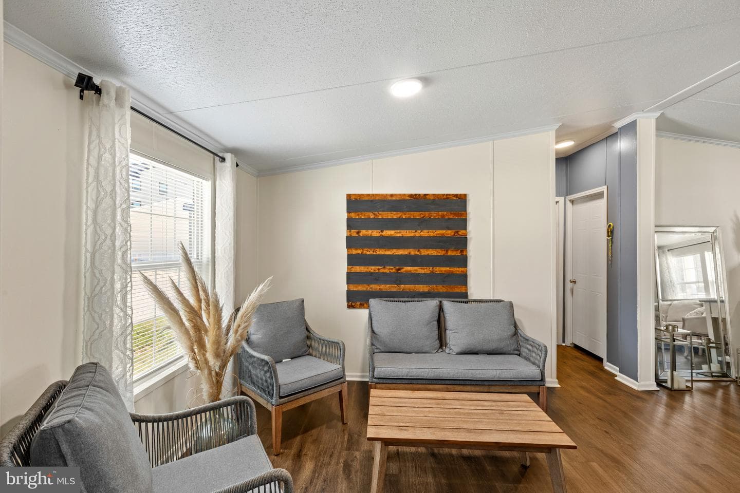 43 Midway Avenue photo 11