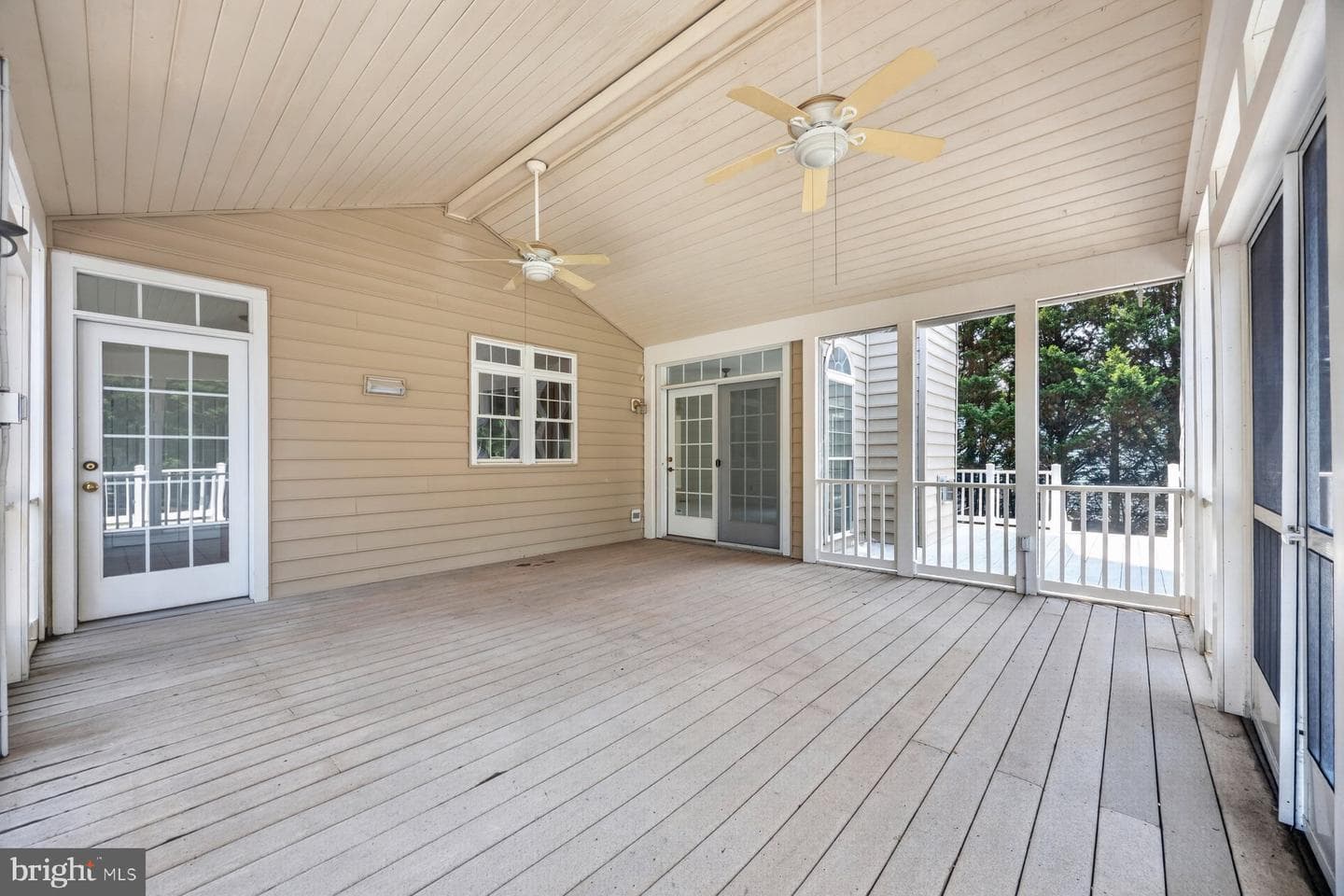 7192 Collingwood Court photo 31