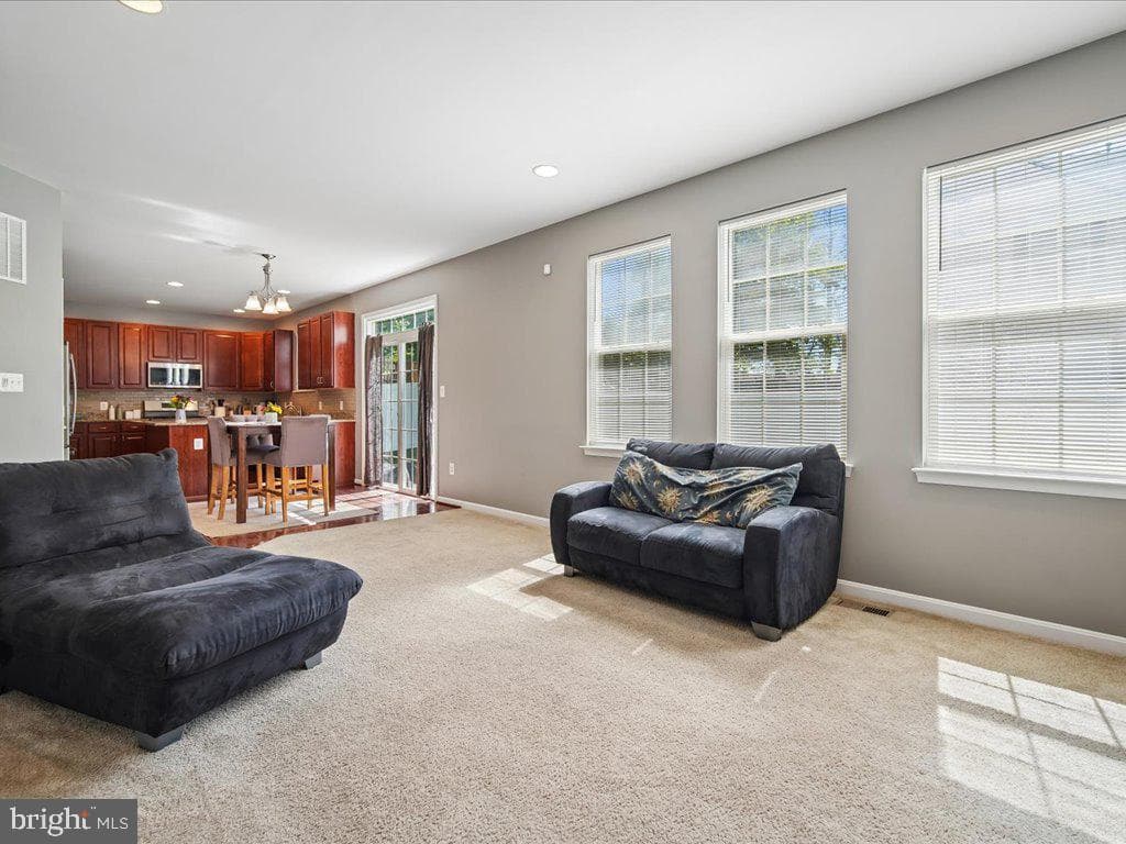 9456 Ulster Drive photo 11