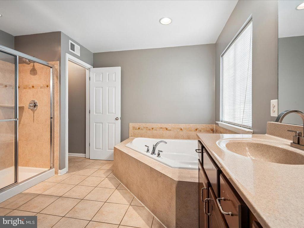 9456 Ulster Drive photo 21