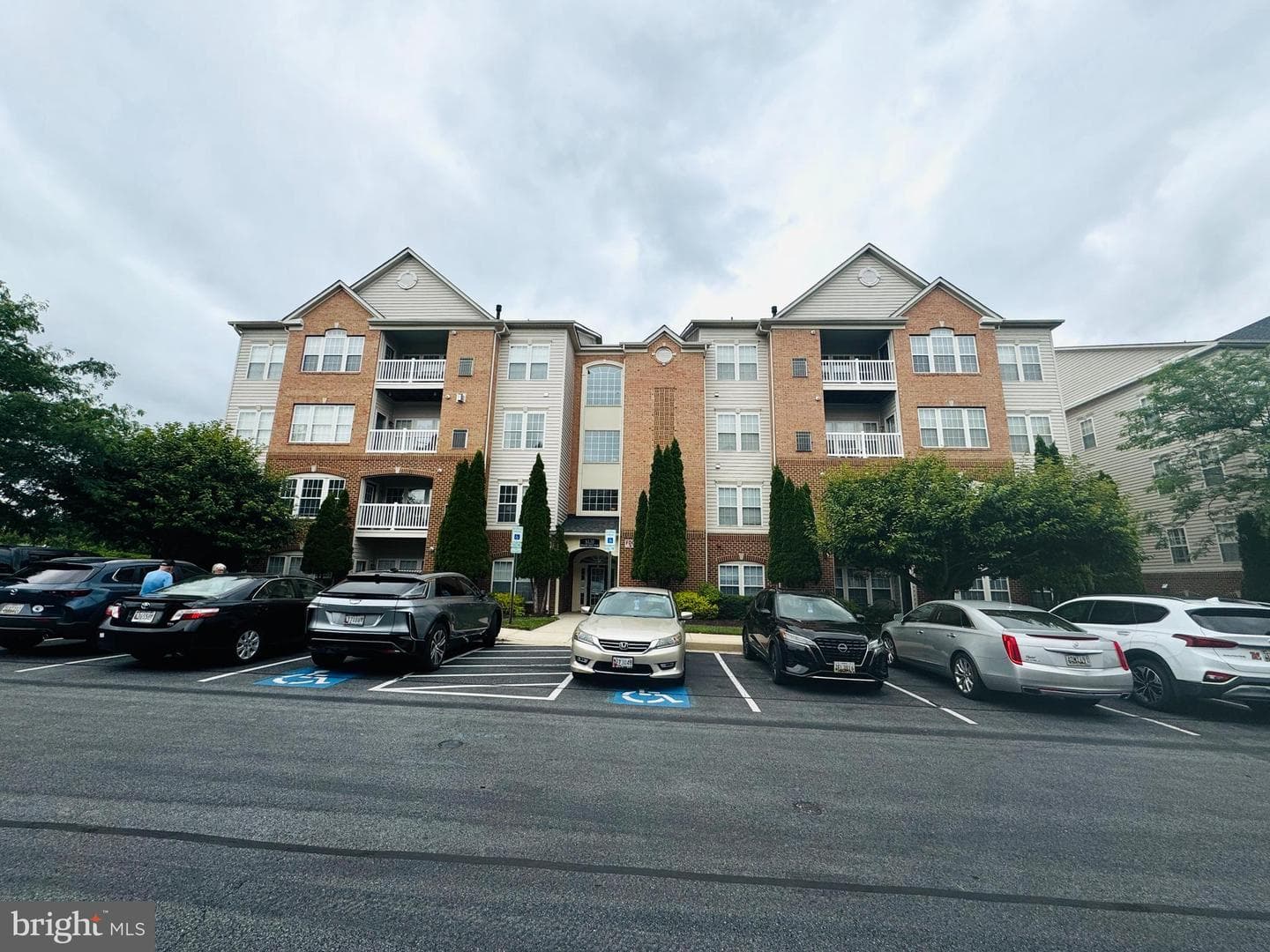 8120 Hickory High Court #c photo 1