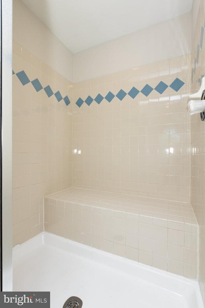 7074 Garden Walk photo 30