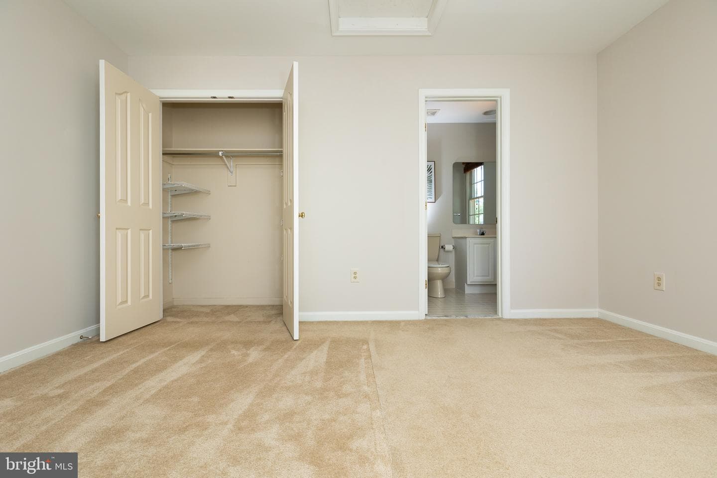 7074 Garden Walk photo 34