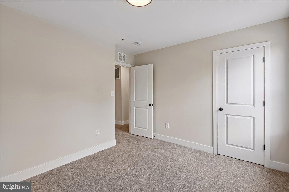 9312 Madison Avenue photo 37