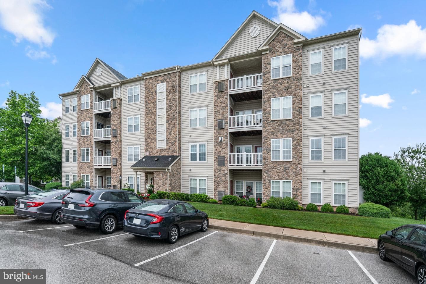 11185 Chambers Court #h photo 3