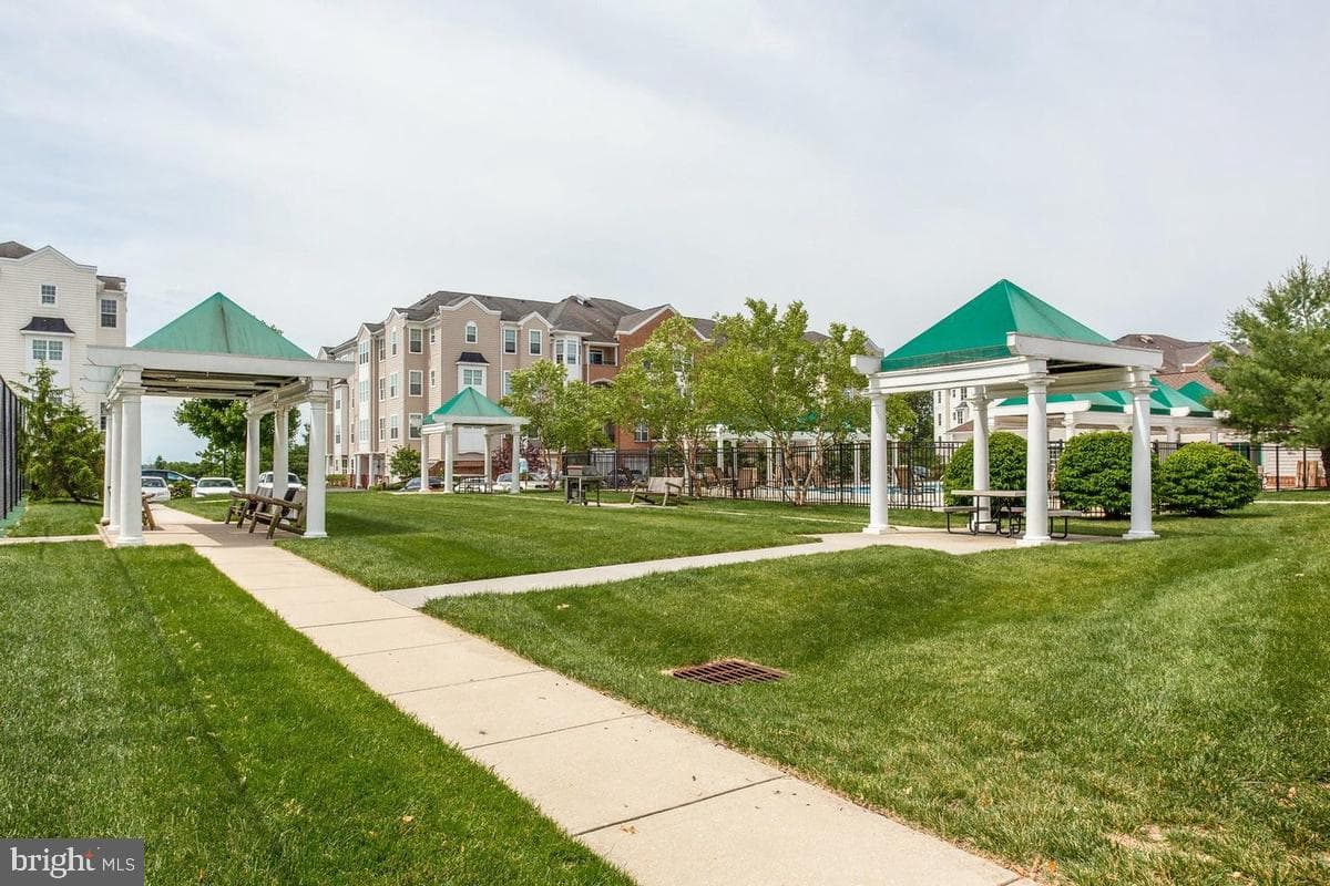 7315 Brookview Road #207 photo 48