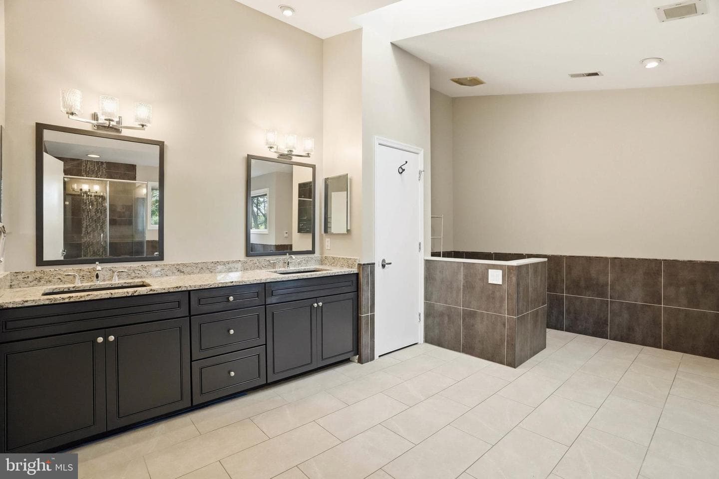 6614 Corina Court photo 31