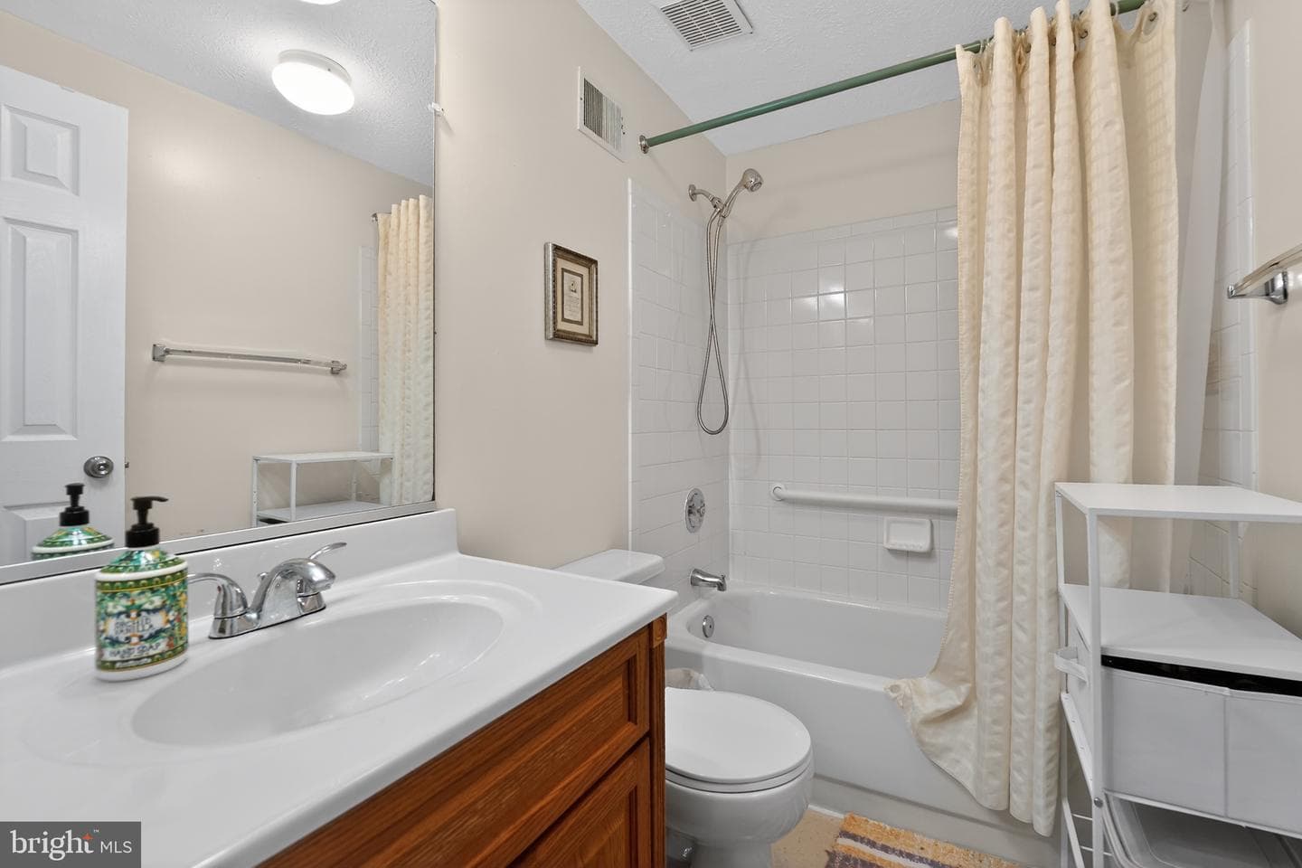 6049 Shepherd Square #92 photo 11