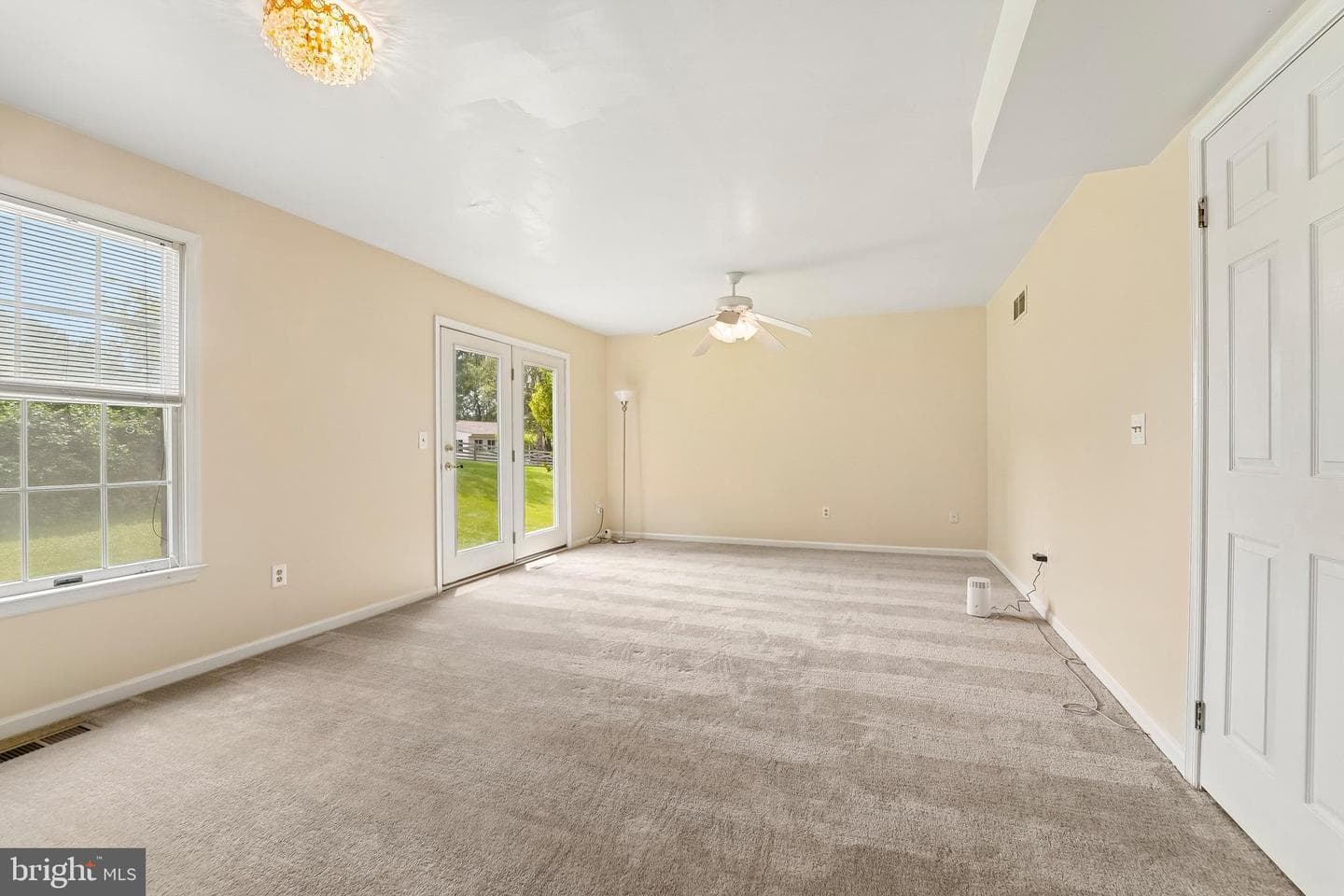 4820 Lauren Court photo 15