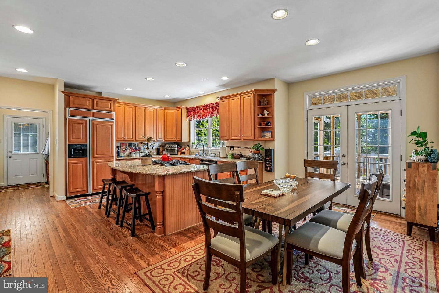 15058 Frederick Road photo 8