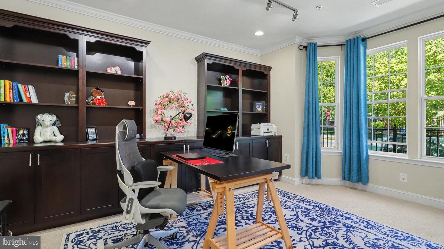 11393 Iager Boulevard #21 photo 10
