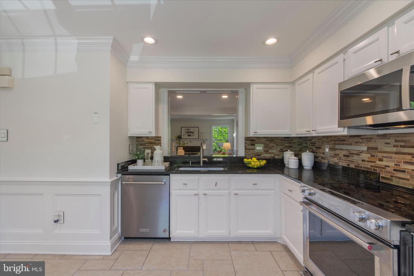8414 Oak Bush Terrace photo 2