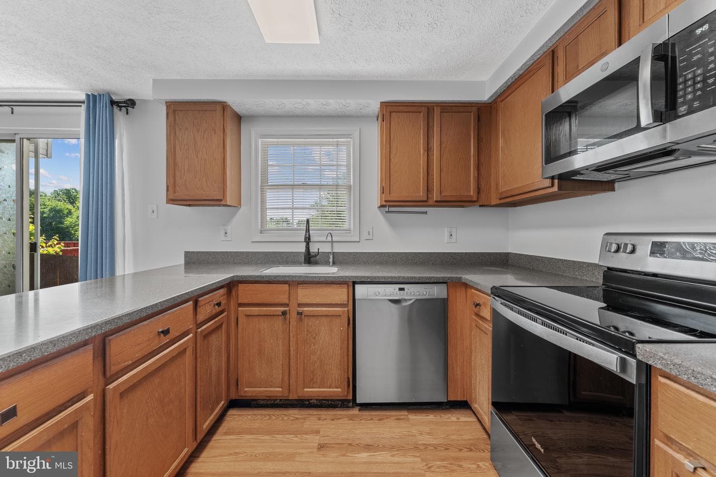 6300 Wimbledon Court photo 18