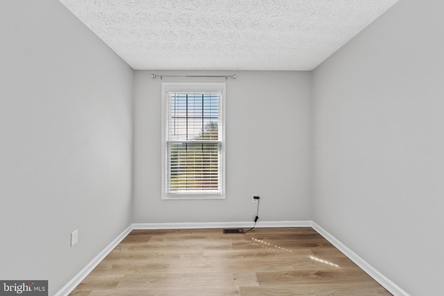 6300 Wimbledon Court photo 26