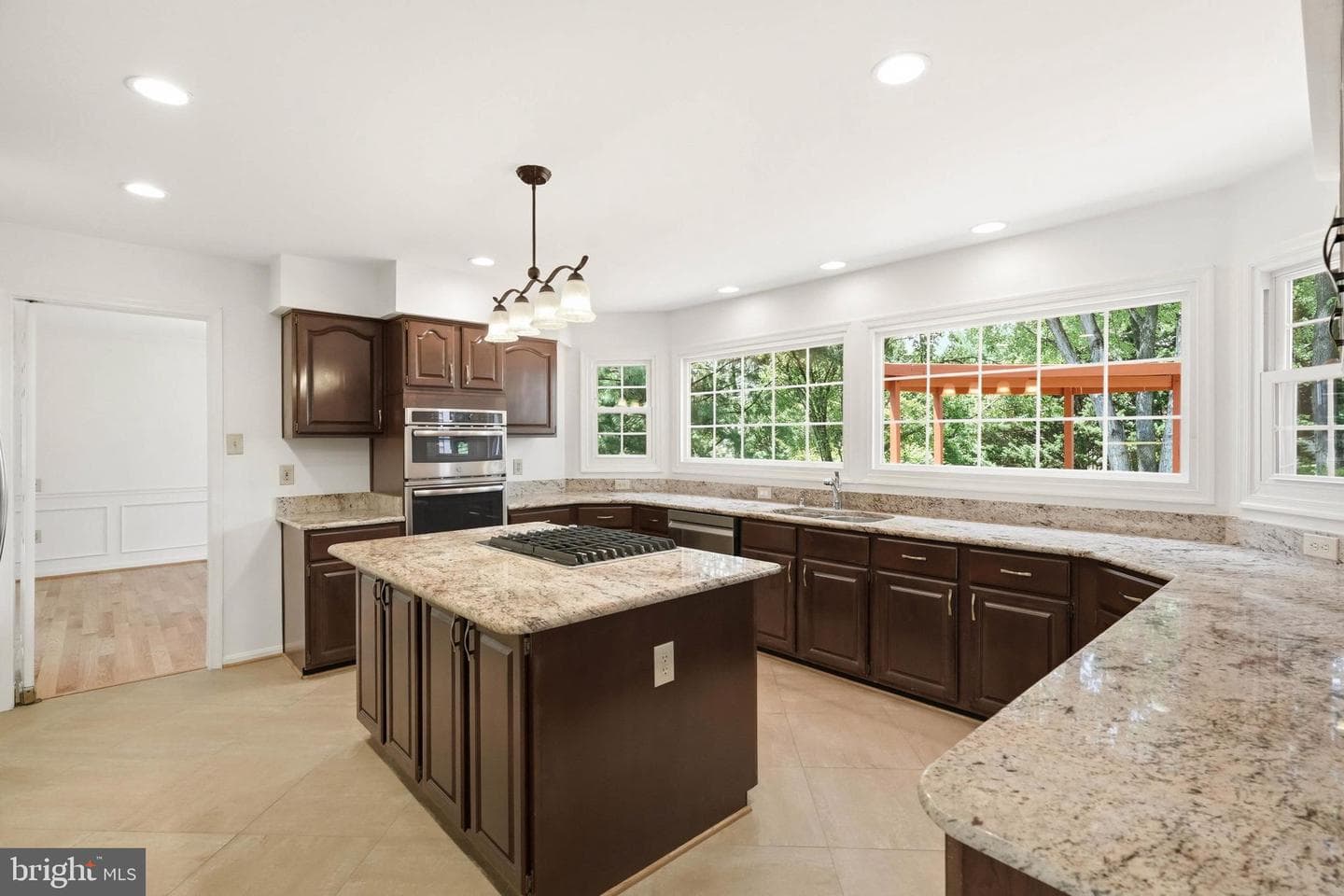 10209 Lawnmarket Court photo 16