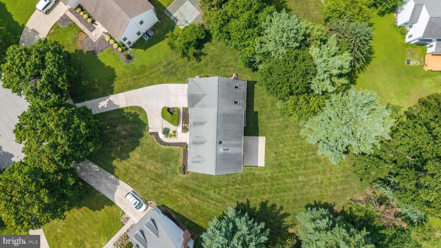 10210 Brightstone Place photo 58