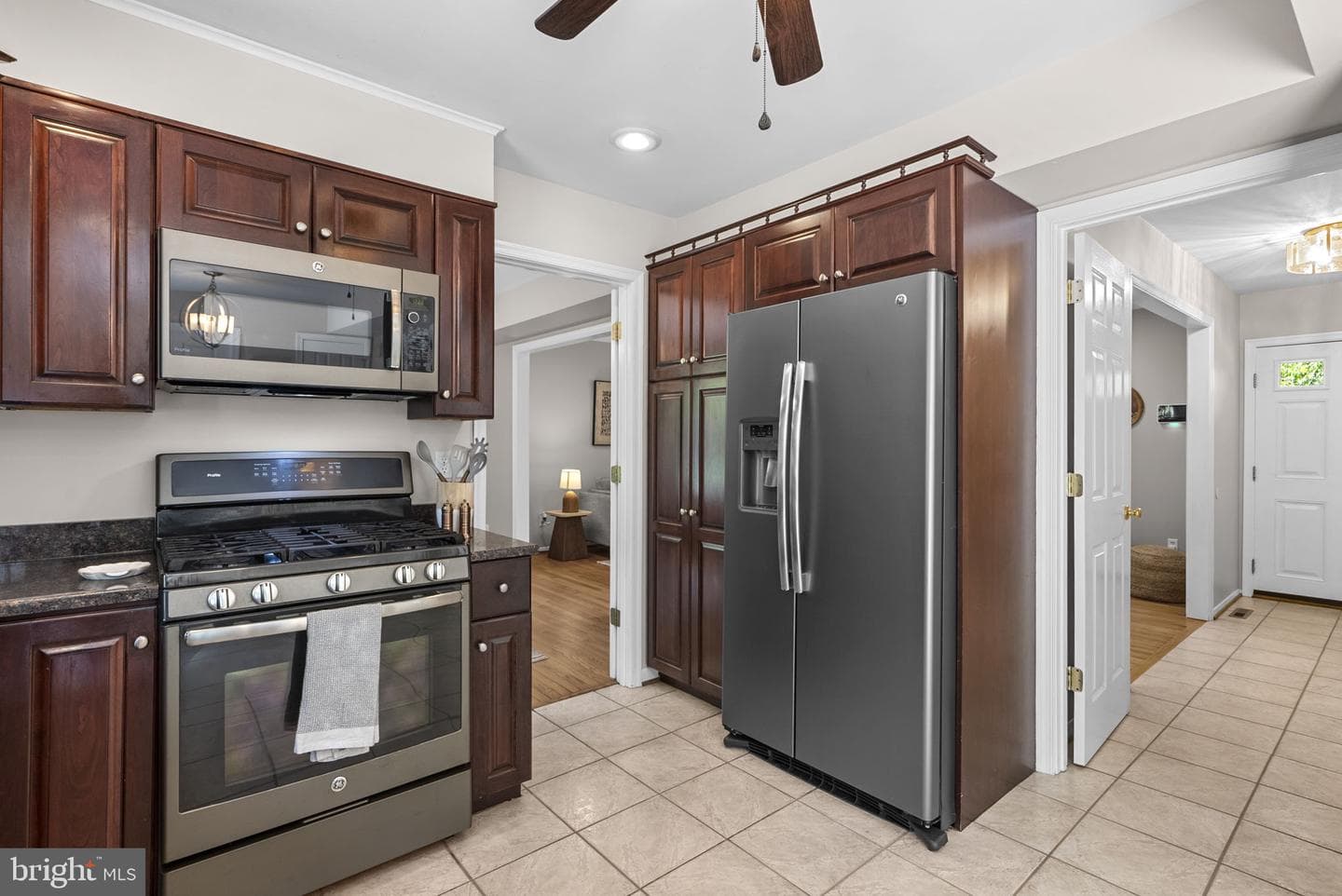 3525 Font Hill Drive photo 11