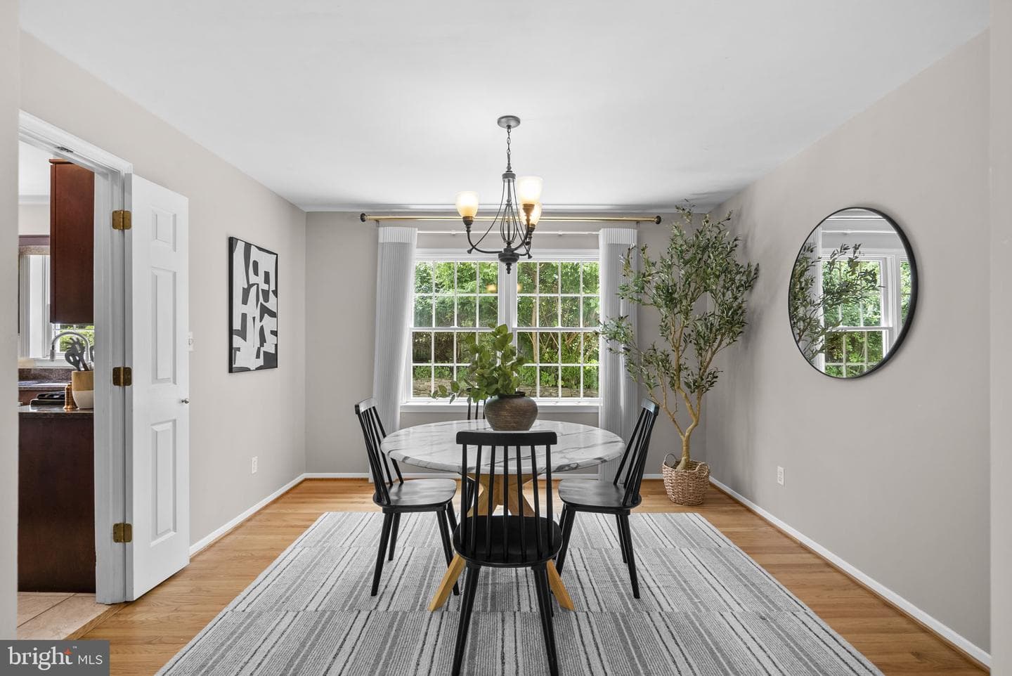 3525 Font Hill Drive photo 8