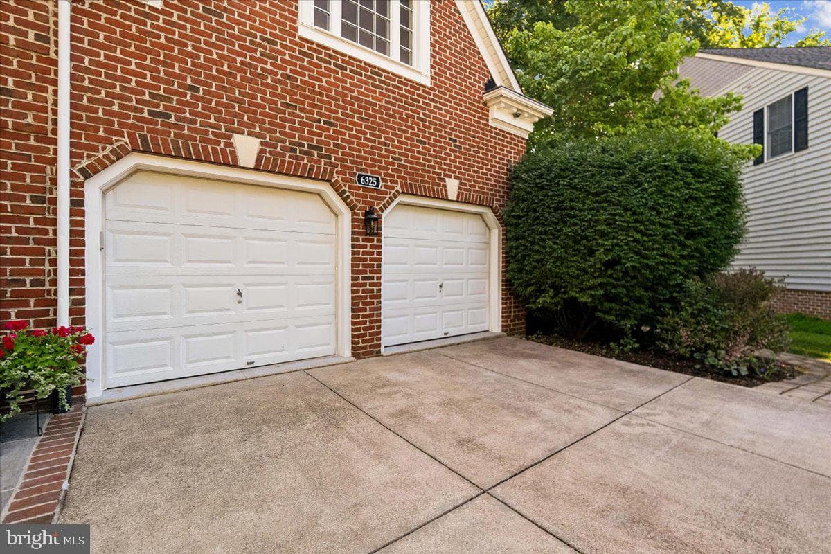 6325 Angel Rose Court photo 68