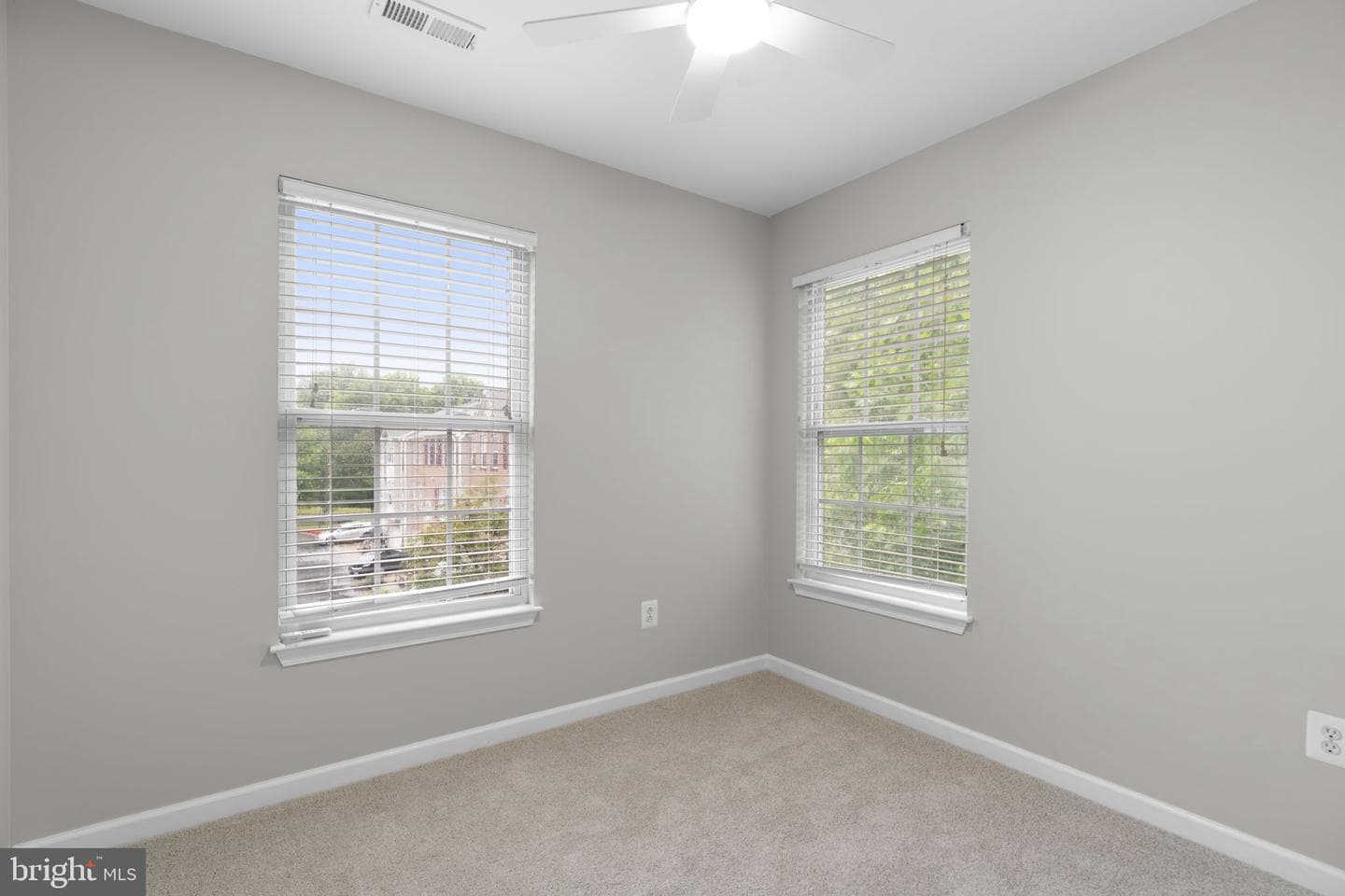 7710 English Oak Circle #13 photo 31