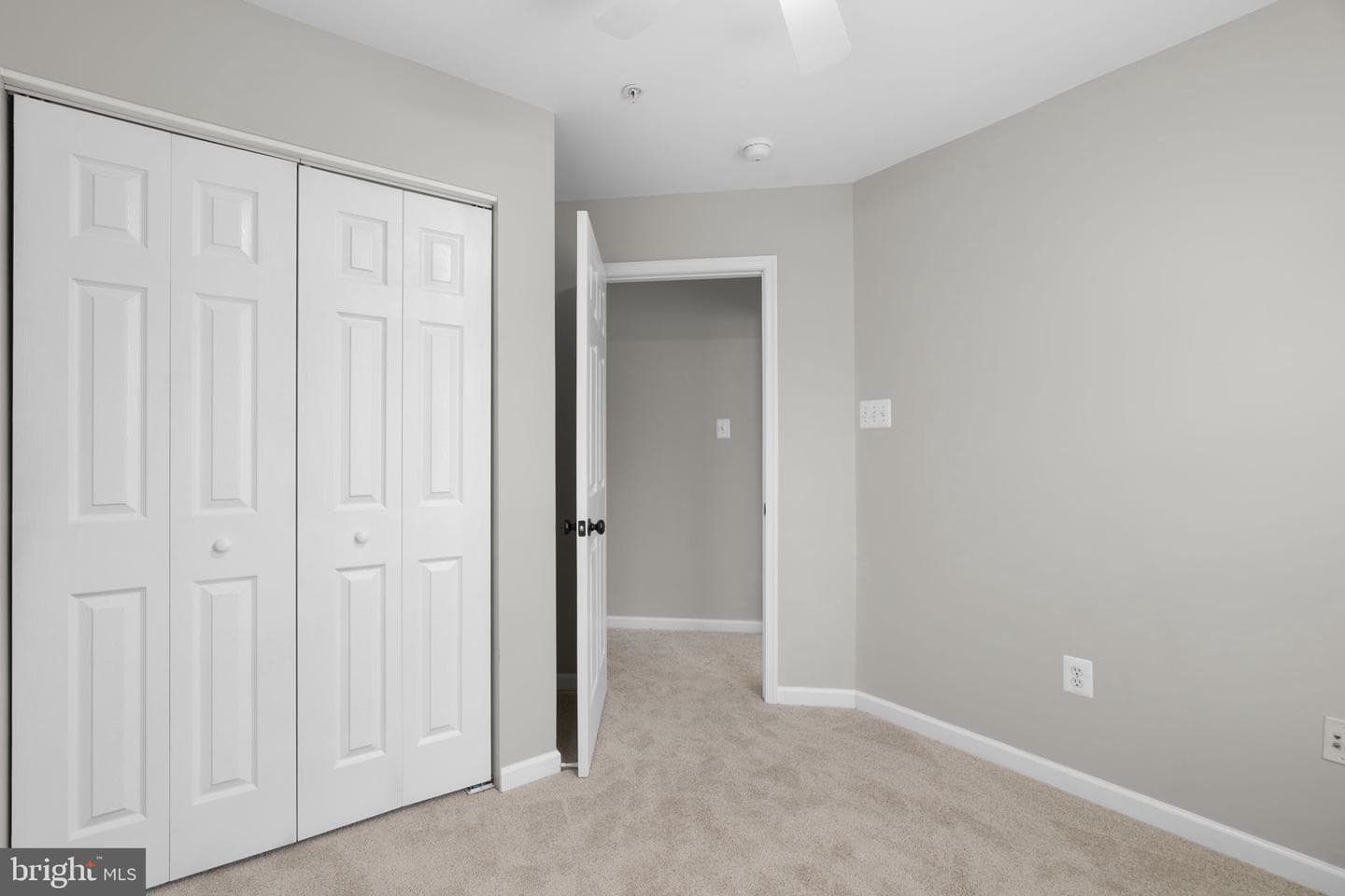 7710 English Oak Circle #13 photo 32