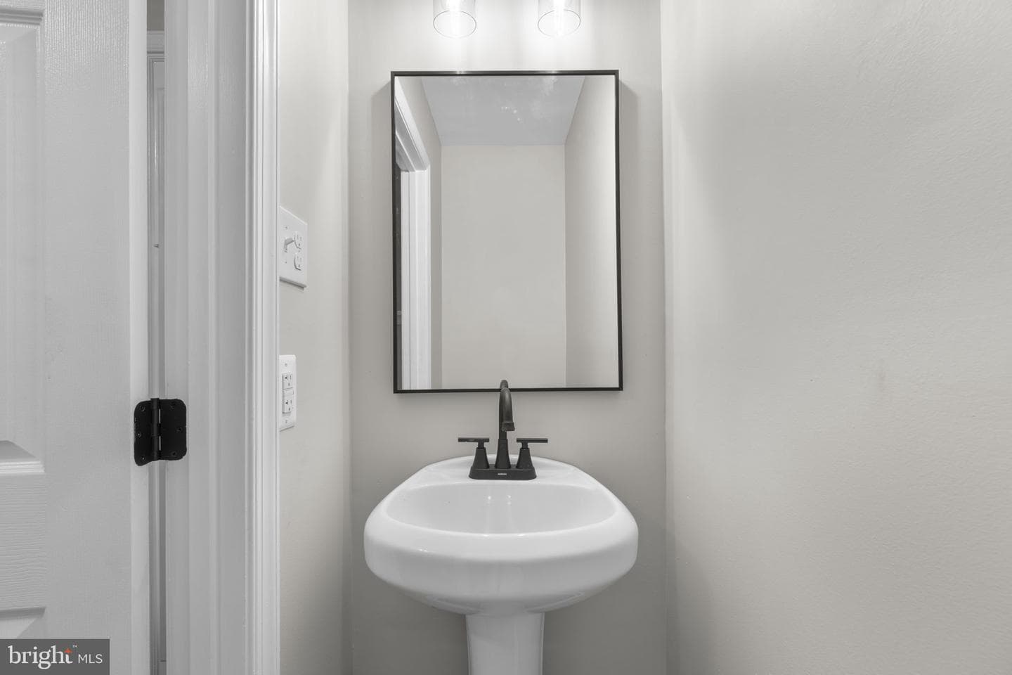7710 English Oak Circle #13 photo 39