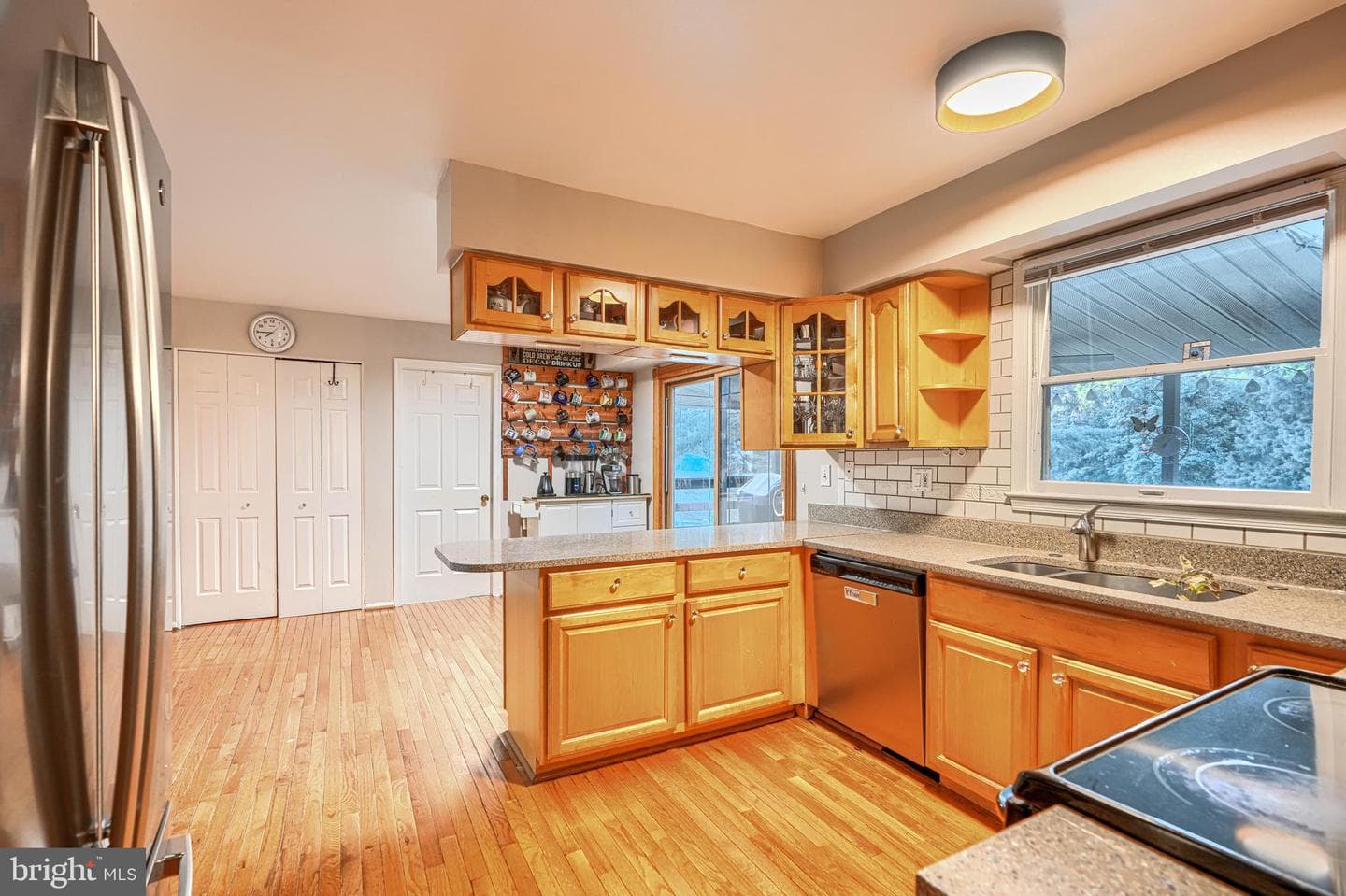 10048 Century Drive photo 12