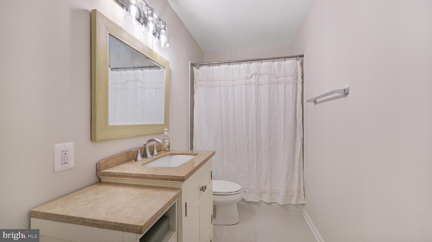 9179 Furrow Avenue photo 30