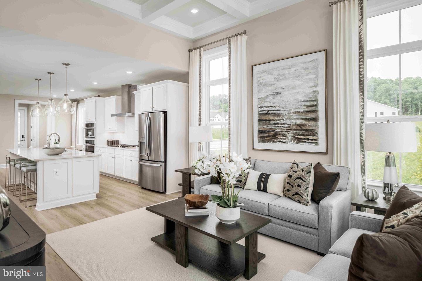 5439 Pondview Lane photo 6